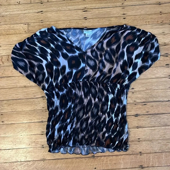 Leopard top - Picture 2 of 5